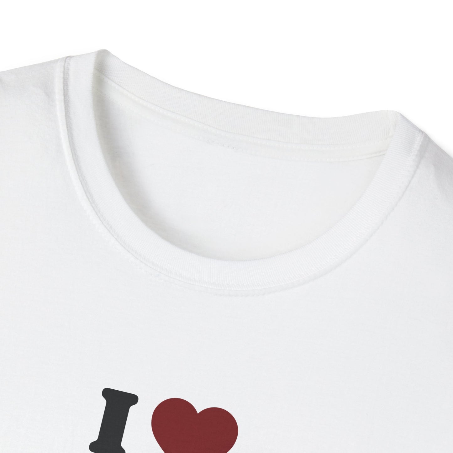 I Love Rich Men Unisex Softstyle T-Shirt